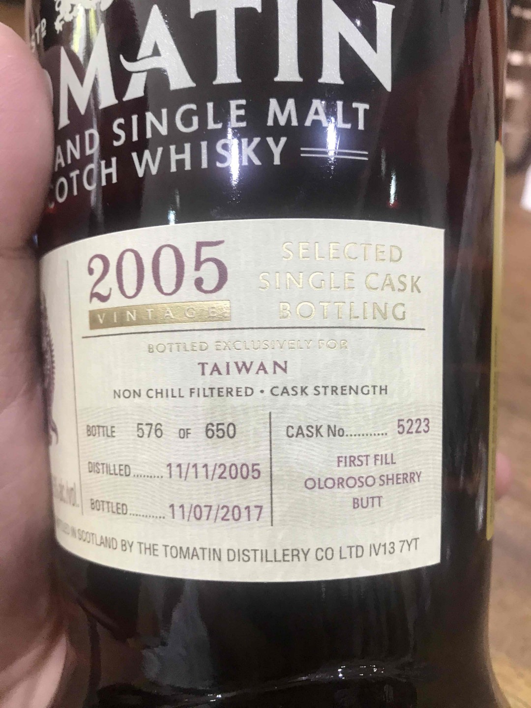 脱光时来干掉它吧。1111光棍节入桶。TOMATIN 2005. 初次雪莉桶。黑噜噜的！！重雪莉