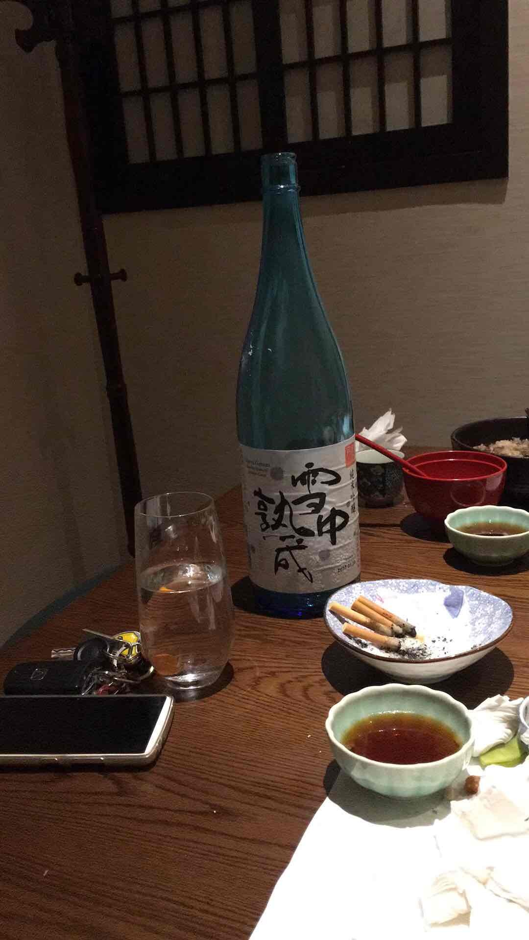 先来三瓶