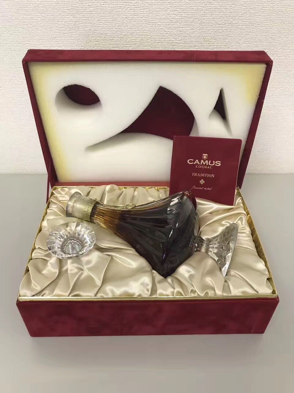 威士忌是应个景，主要是收到干邑比较开心