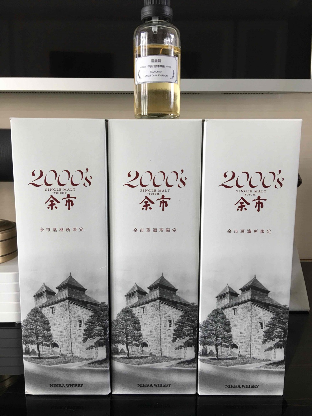 过节送礼不送威士忌，还是小众了，威士忌是留给自己喝的。