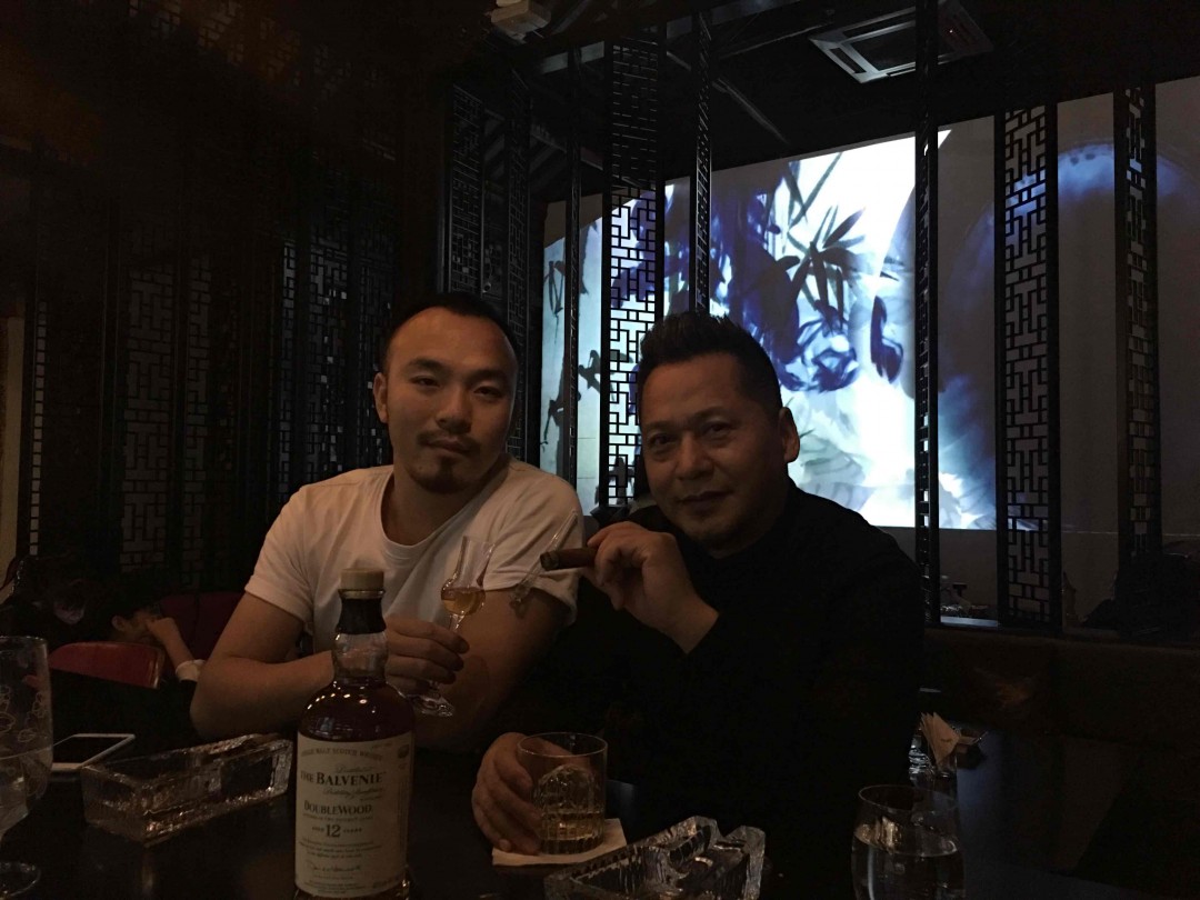 有朋自远方来 不亦乐乎..