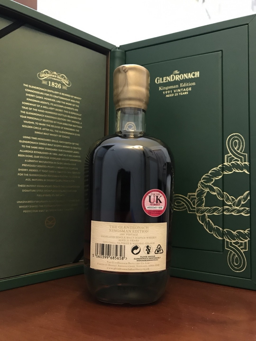 品味老酒～老雲頂40＆21，近來很夯～多納25年Kingsman