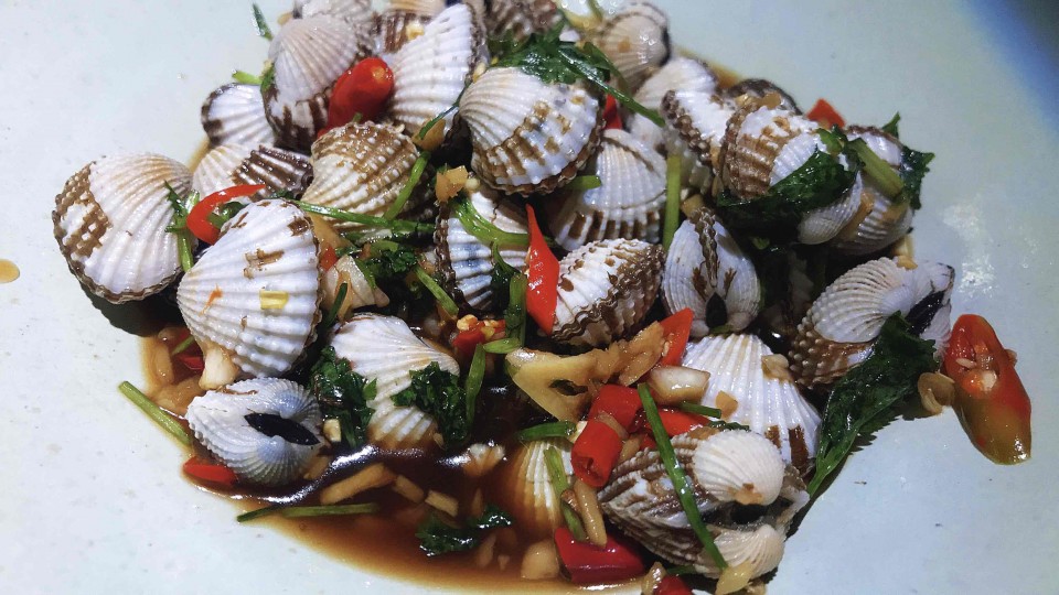我和美食有个约会，约会里当然少不了酒