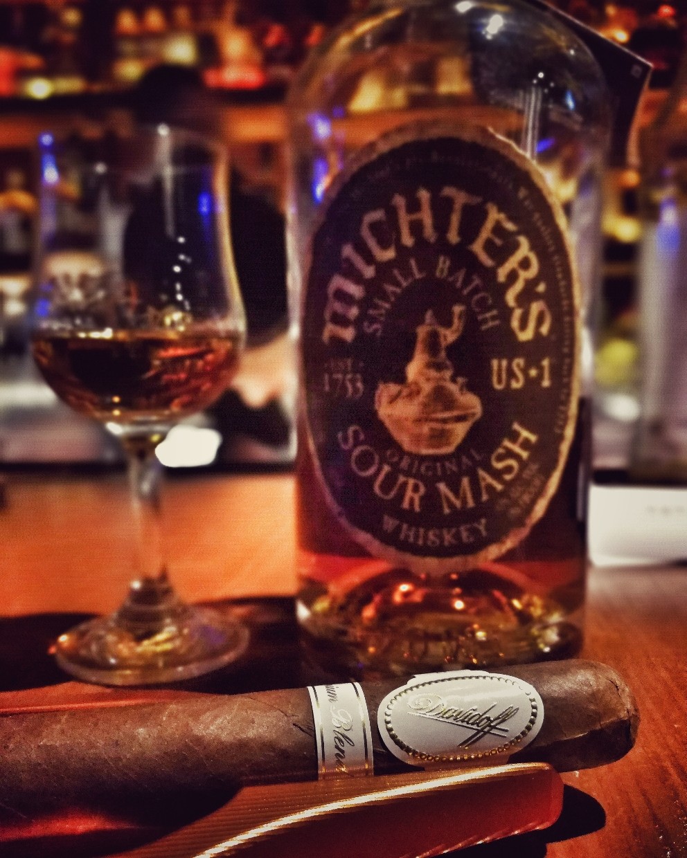 Michter's&Davidoff 酸麦是最独特也是最好喝的