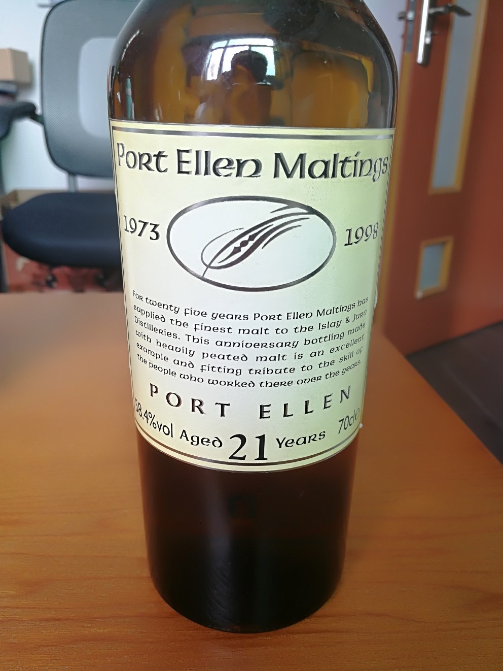 玩PE的朋友有知道这两支酒的吗？