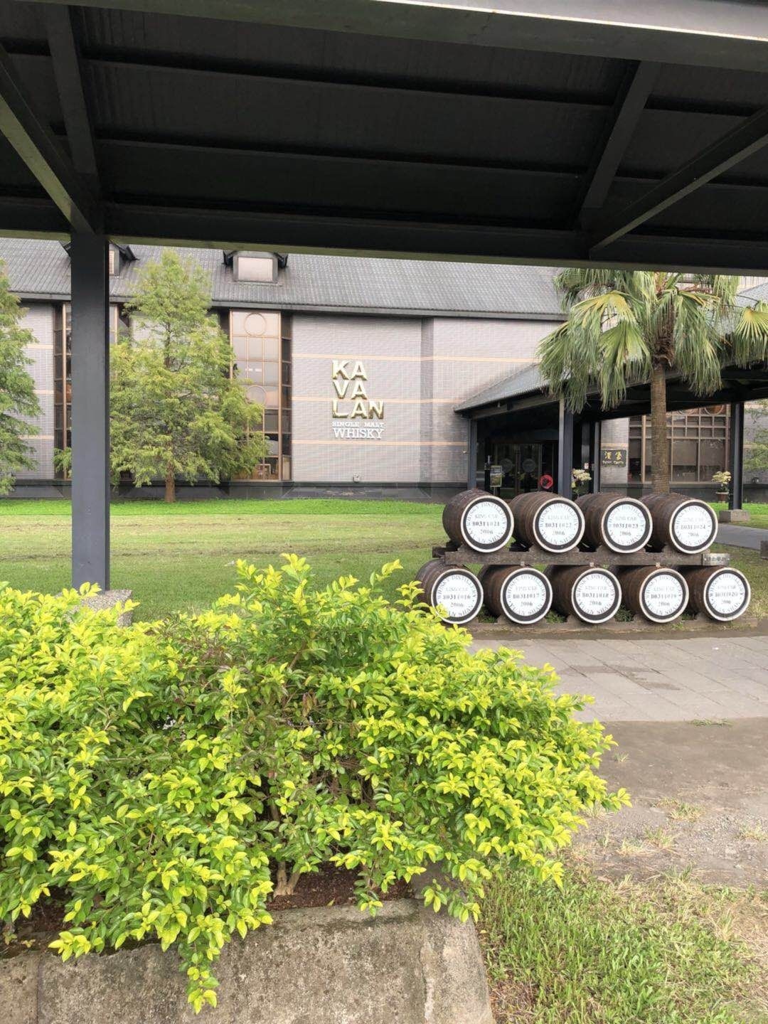 基友发图诱惑我😡