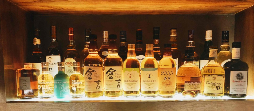 少壮不努力，长大喝威士忌