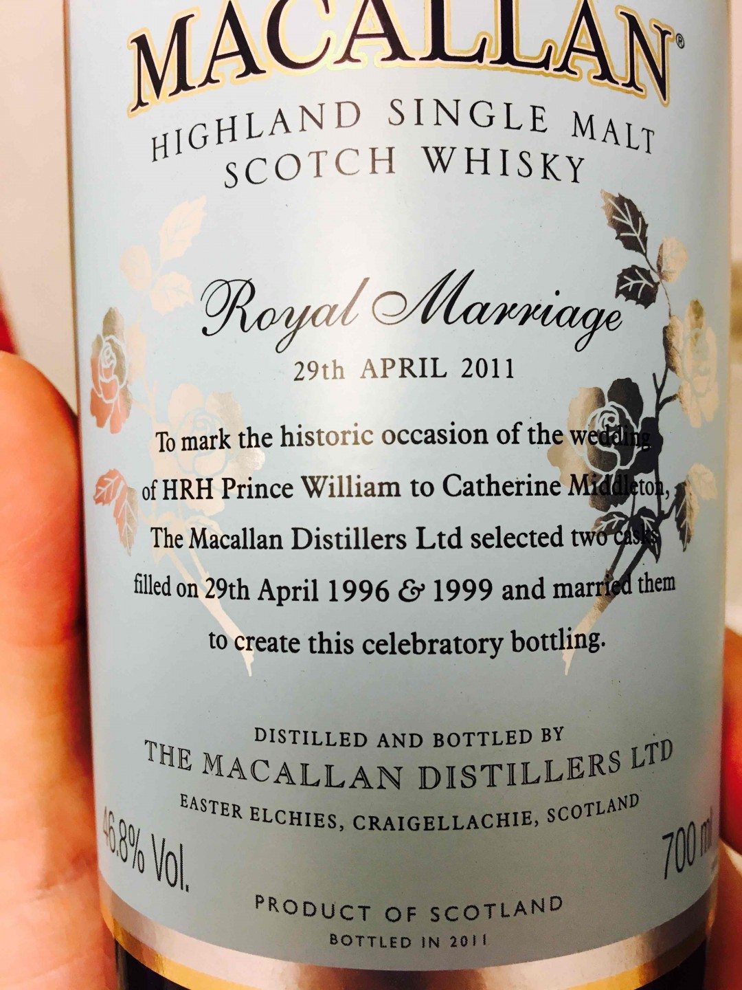 威廉王子大婚那款<img src='https://sdata.whiskyworm.com/xcxpics/emoji_3.png' class='emoji' />