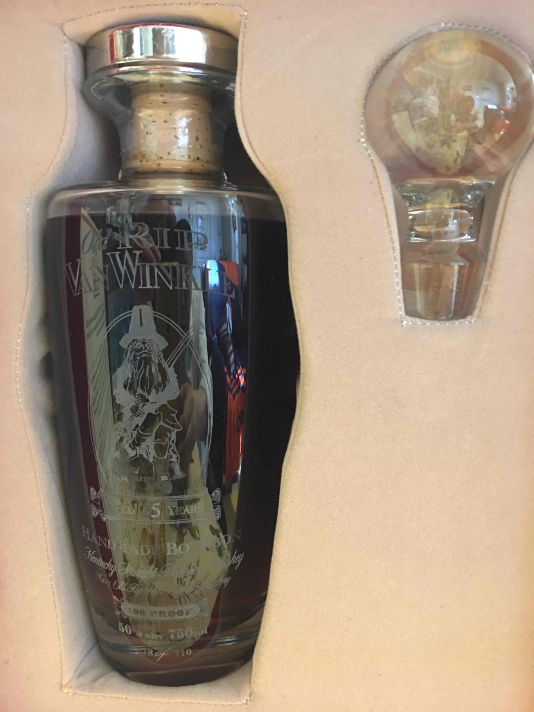 借花献佛<img src='https://sdata.whiskyworm.com/xcxpics/emoji_11.png' class='emoji' /><img src='https://sdata.whiskyworm.com/xcxpics/emoji_12.png' class='emoji' />