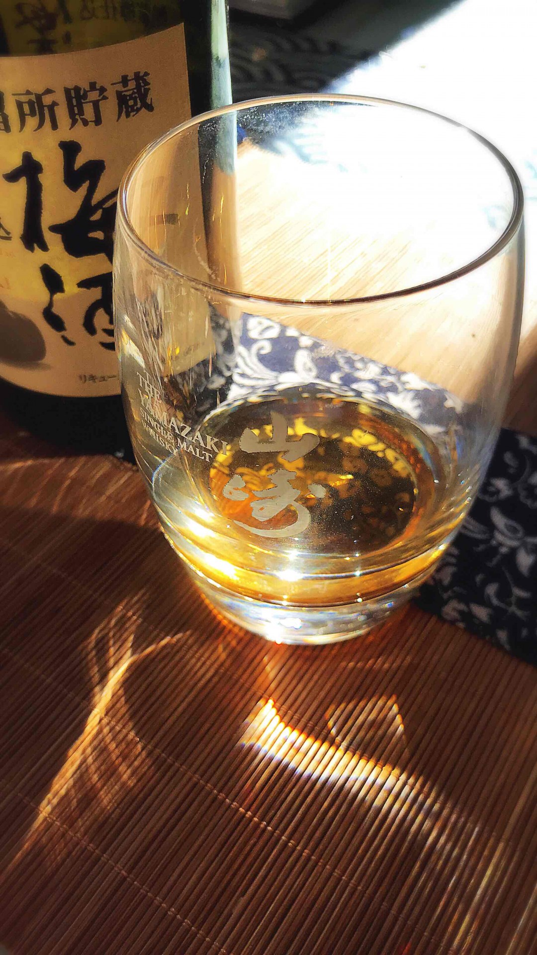有酒相伴的大闸蟹才是完美的～