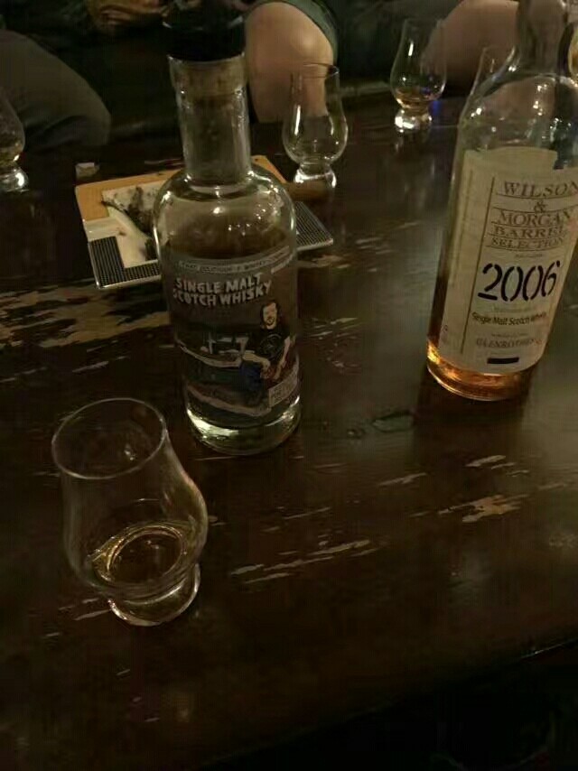 还记得第一次喝Single malt 的时候