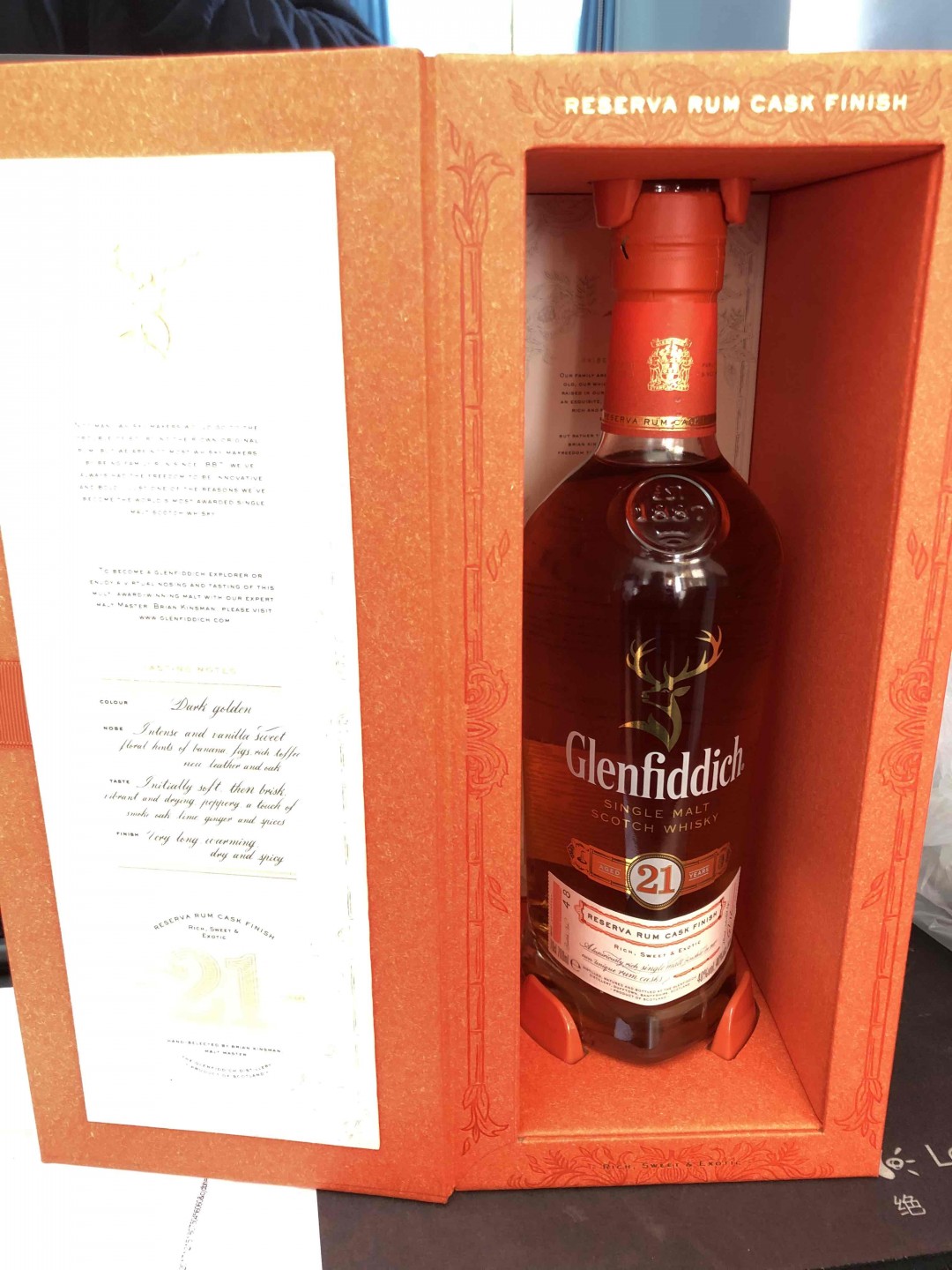 一大早就收到两个炸弹<img src='https://sdata.whiskyworm.com/xcxpics/emoji_14.png' class='emoji' />
