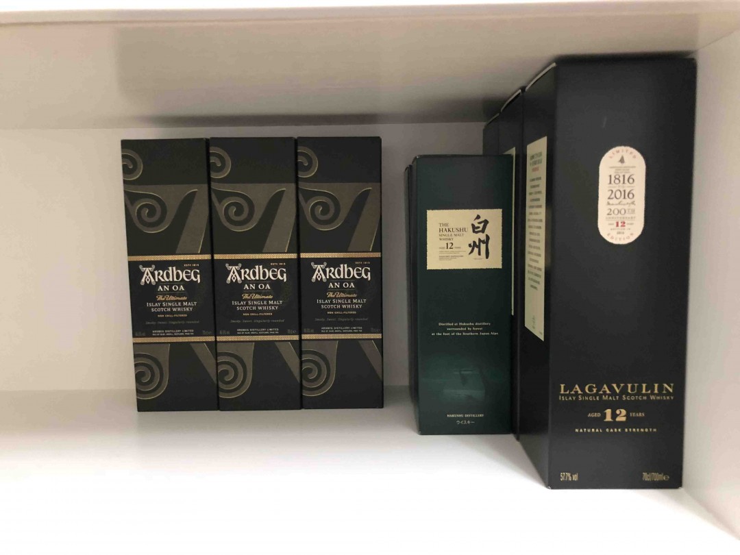 新到一批酒，还是花格好看。