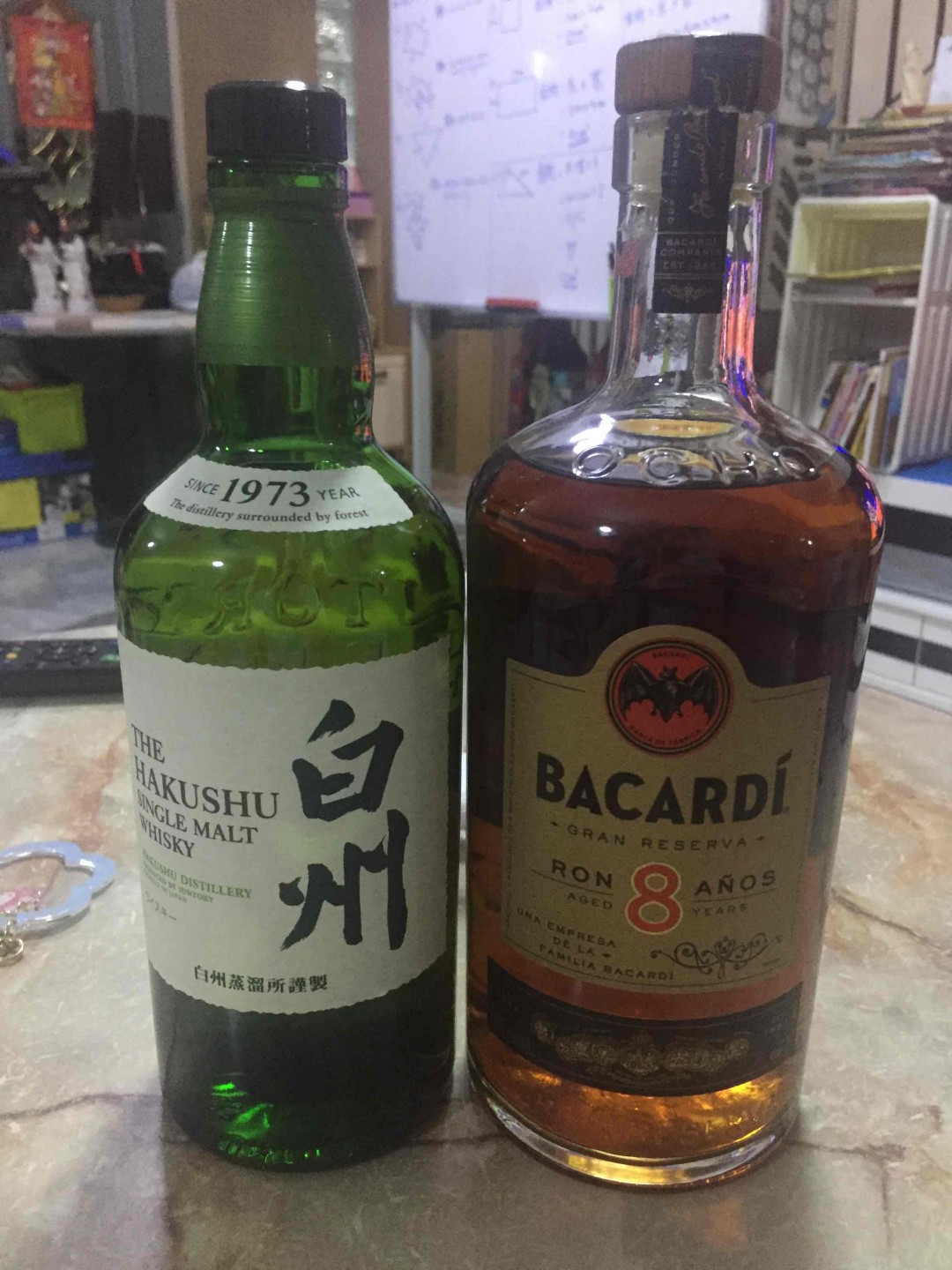 洋曆歲末，開兩支新酒。