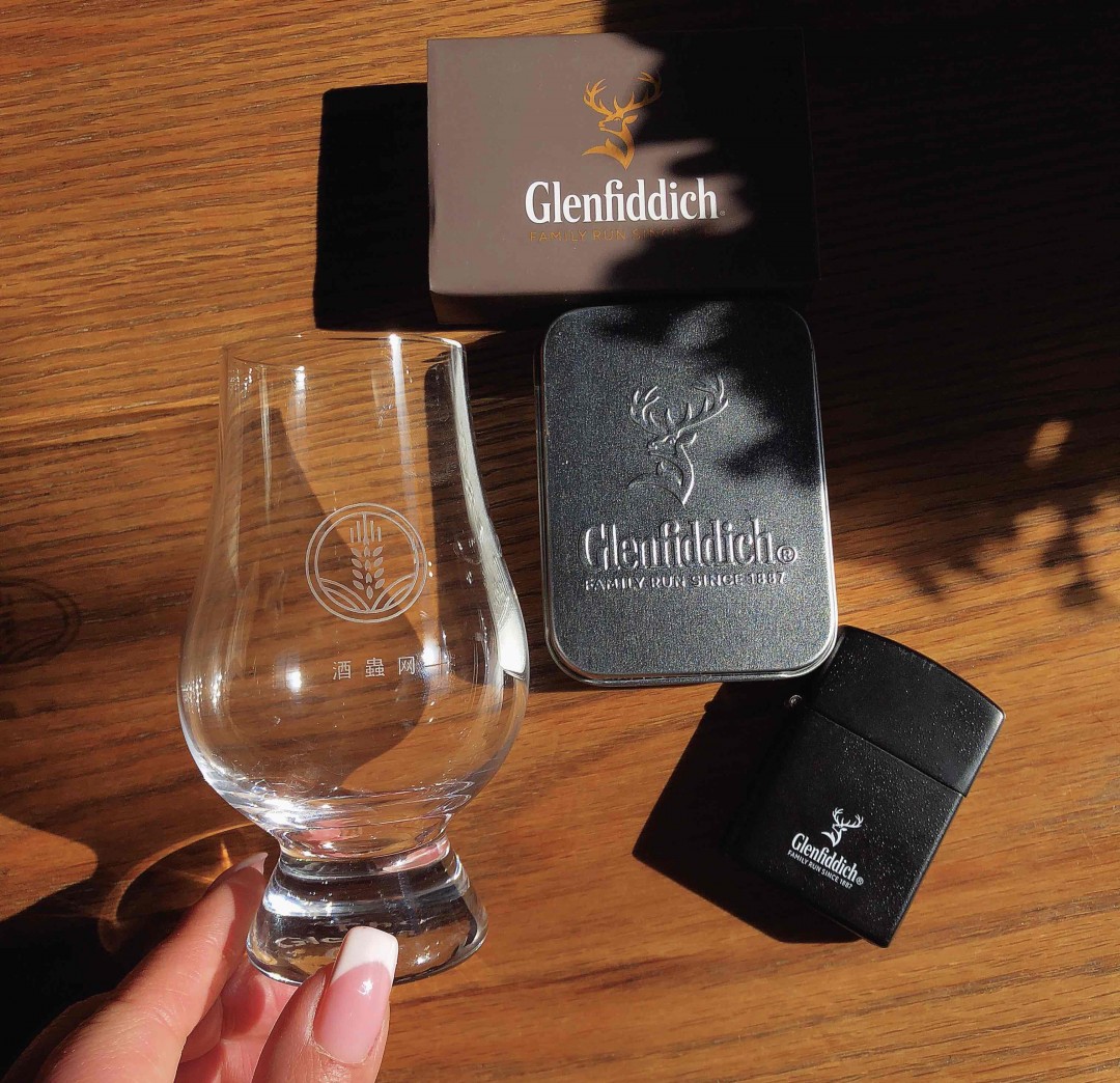 一个赠品挖的坑…