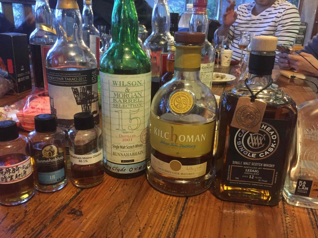 煙雨天，起個煤應景 雖然各有特色，但三款泥煤實力者同台，只能在喝過後輕嘆：既生瑜，何生亮啊