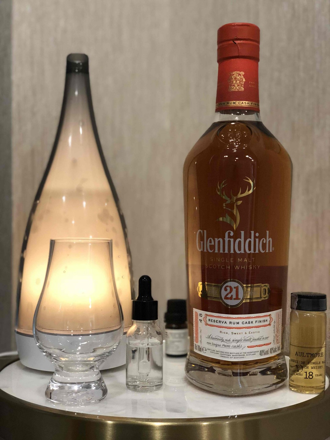 酒精也许是人最大的敌人，可是圣经也说了，要爱你的敌人。