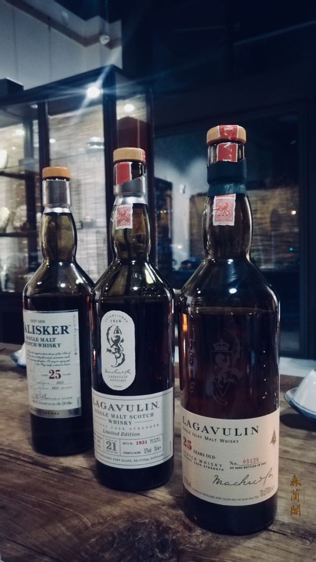 夜后邀明月，诗酒迎朝霞！