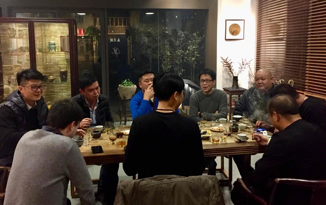 夜后邀明月，诗酒迎朝霞！