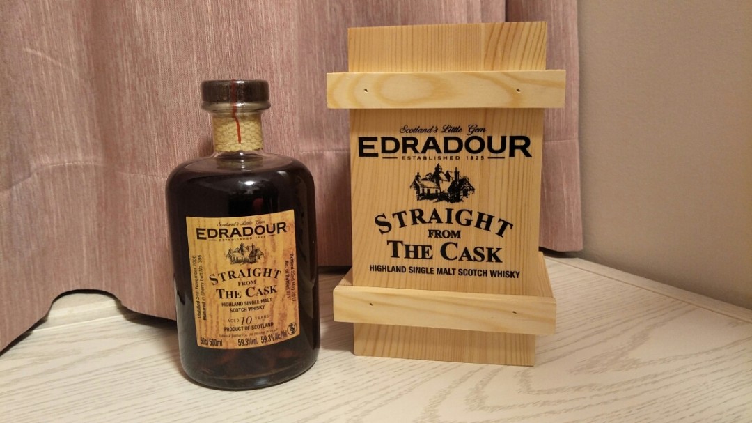 第一轮没赶上被秒完，第二轮赶紧入手！木盒子很精美，整体很不错！