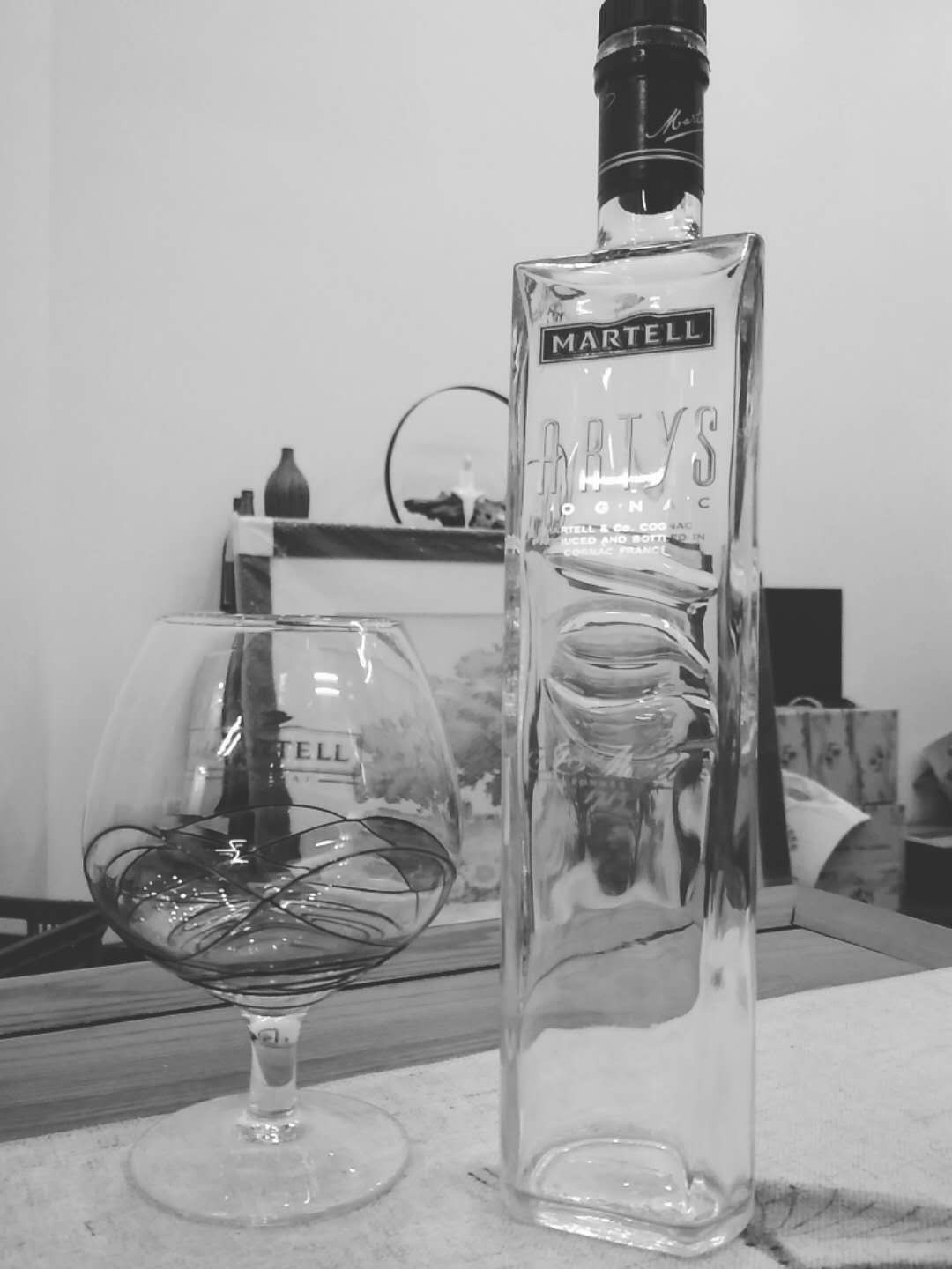 一人我饮酒醉<img src='https://sdata.whiskyworm.com/xcxpics/emoji_31.png' class='emoji' />