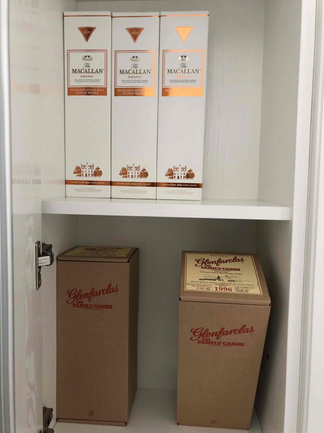 酒要两三瓶两三瓶的买，慢慢来