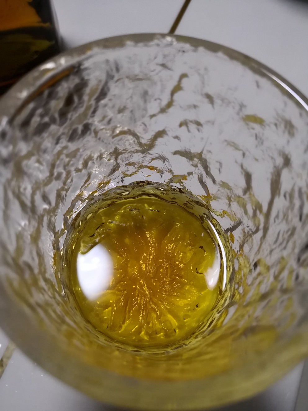 今天晚上三种酒对比着品
