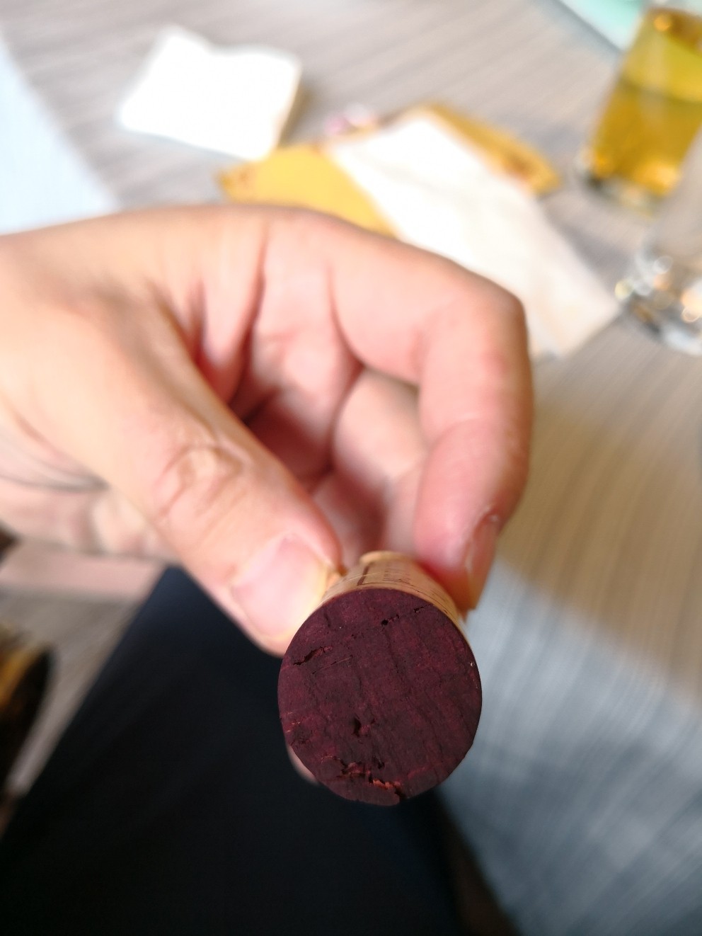 07年小拉菲，不是好年岁，但是也是非常棒的酒