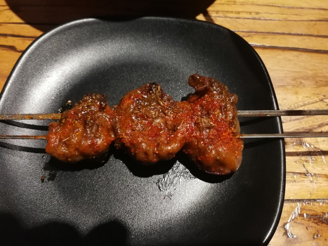 轩尼诗XO配烤串、冷面