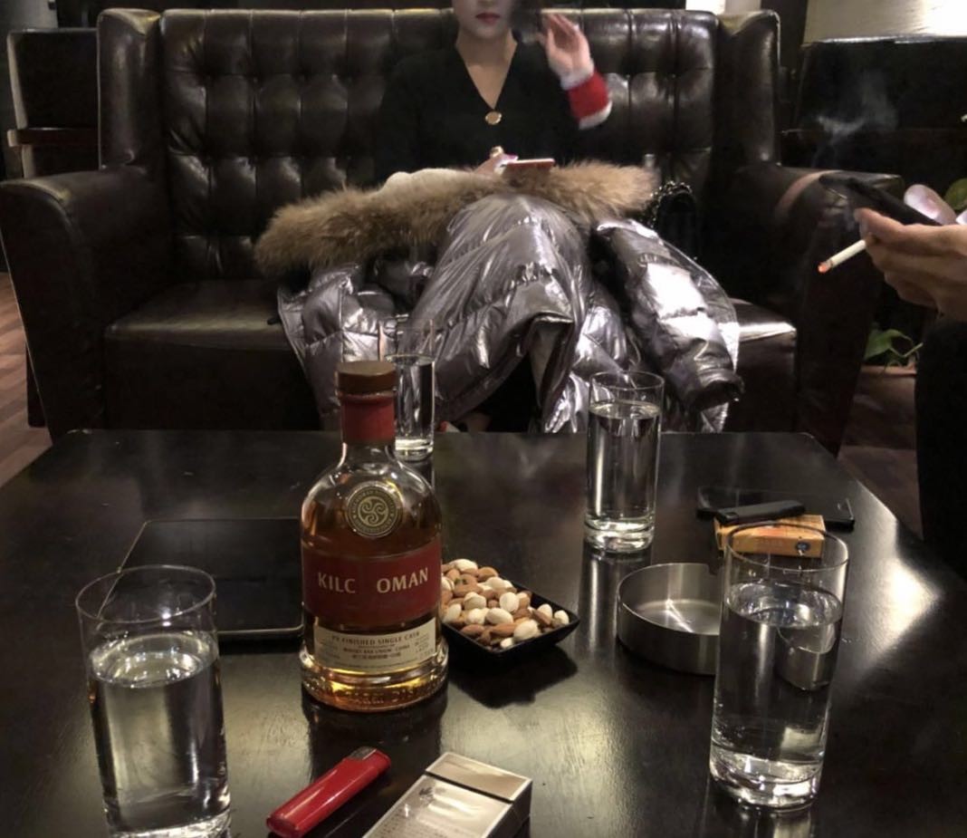 酒吧联盟单桶不错