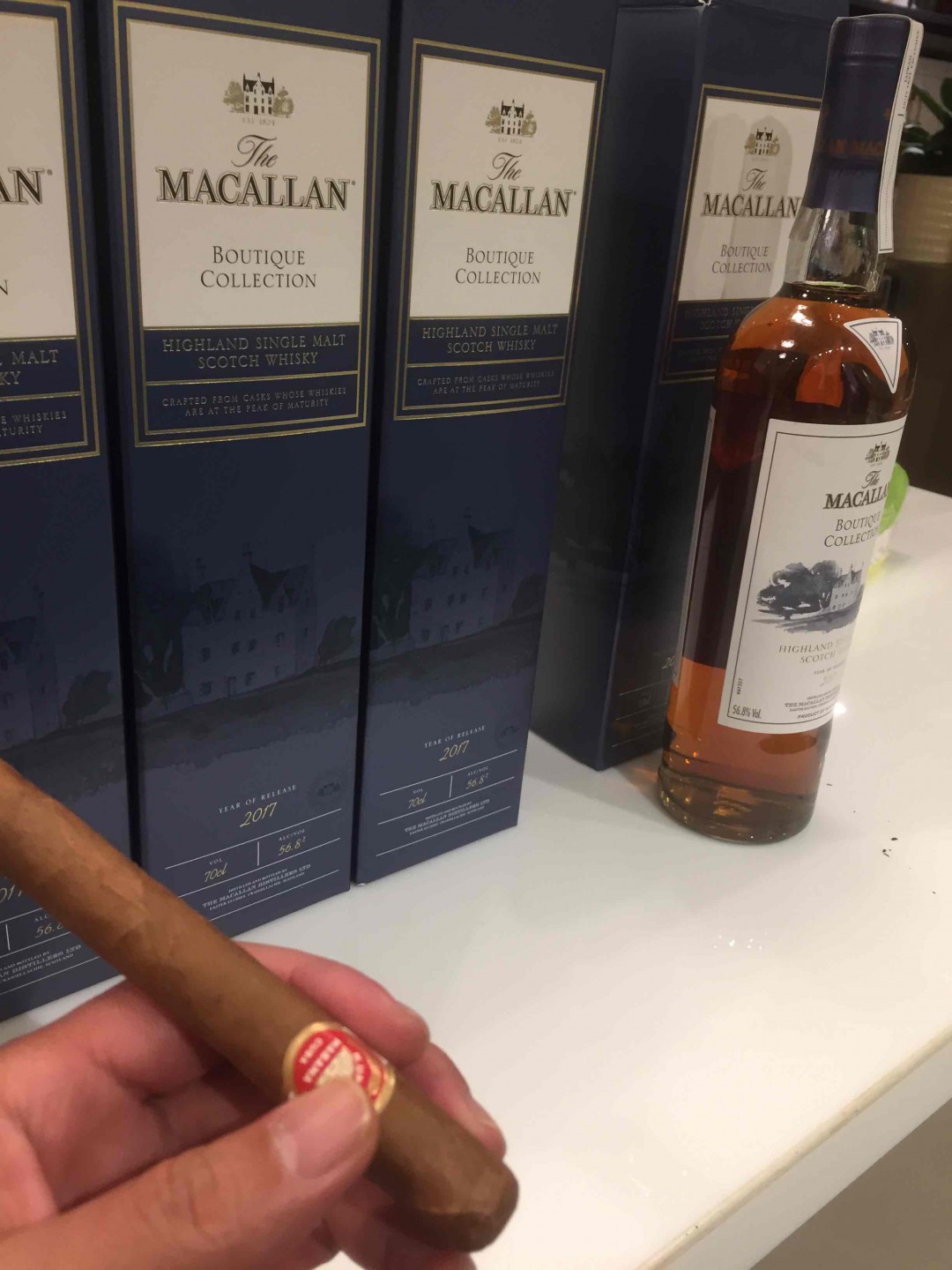 驚人的酒藏 是的，是店家也是店主人的珍藏