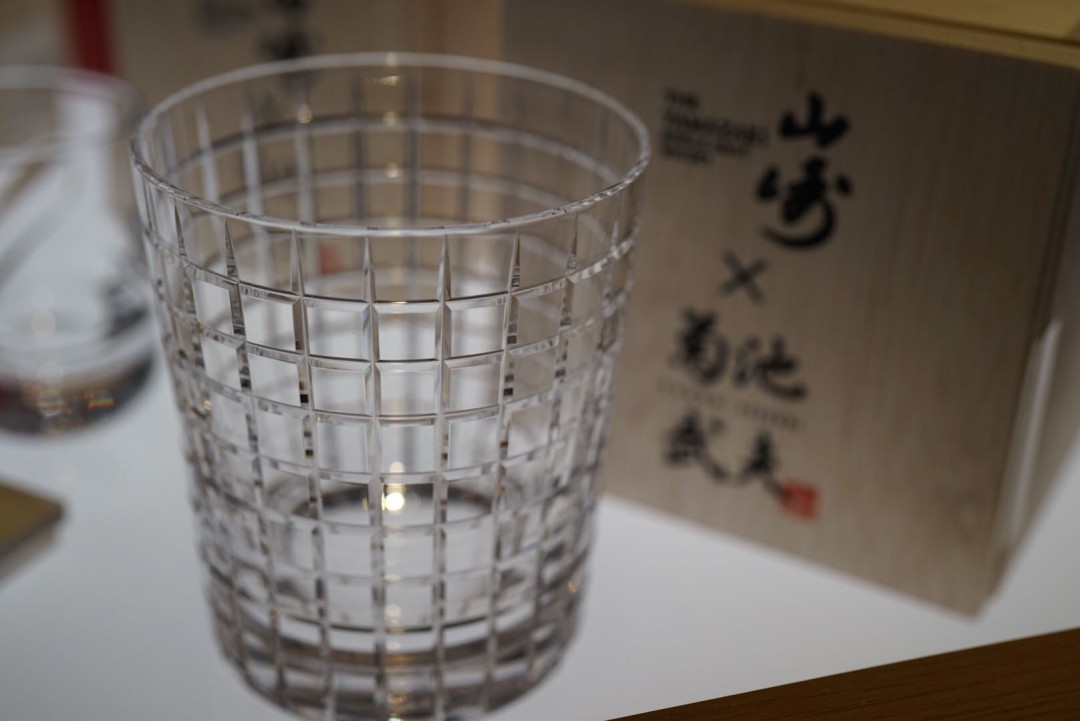 这个倒上酒更美