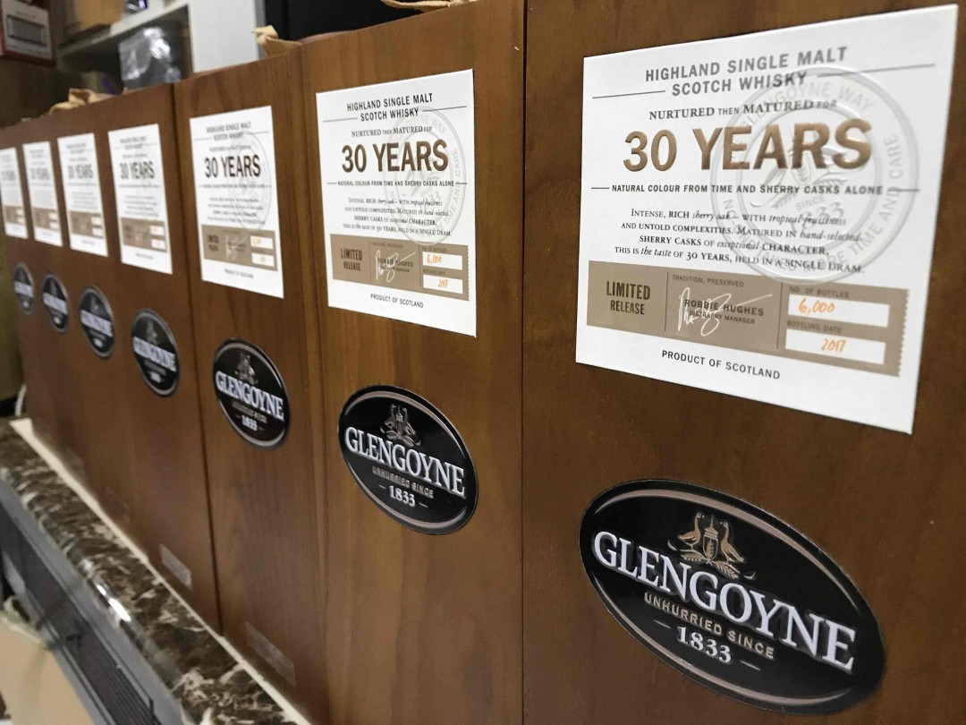 哥尼30的质感真的没话说，性价比也非高，对于同样是黄金大麦的M牌来说，哥尼30真的很值得拥有。 酒厂对于30年的包装设计很给力， 酒精度46.8也有诚意。 拿到手后才知感受。分享给各位