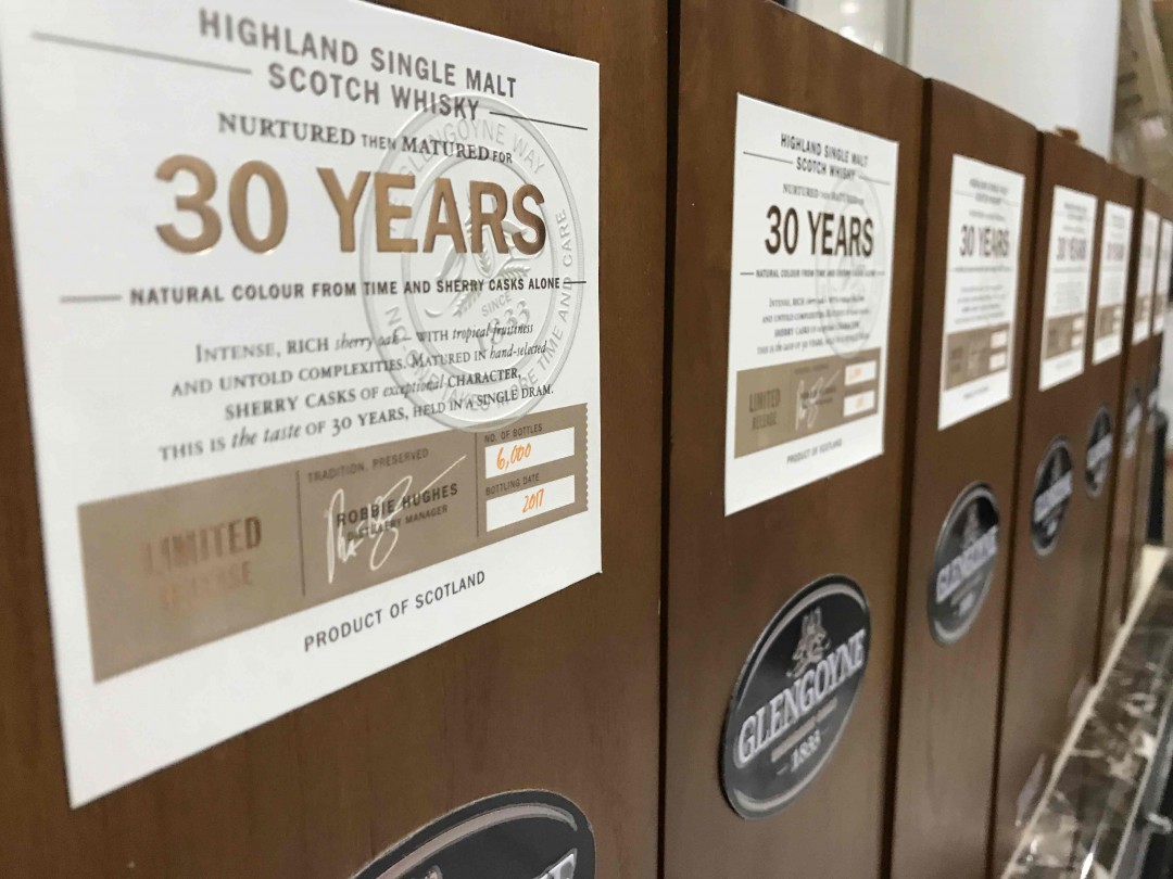 哥尼30的质感真的没话说，性价比也非高，对于同样是黄金大麦的M牌来说，哥尼30真的很值得拥有。 酒厂对于30年的包装设计很给力， 酒精度46.8也有诚意。 拿到手后才知感受。分享给各位