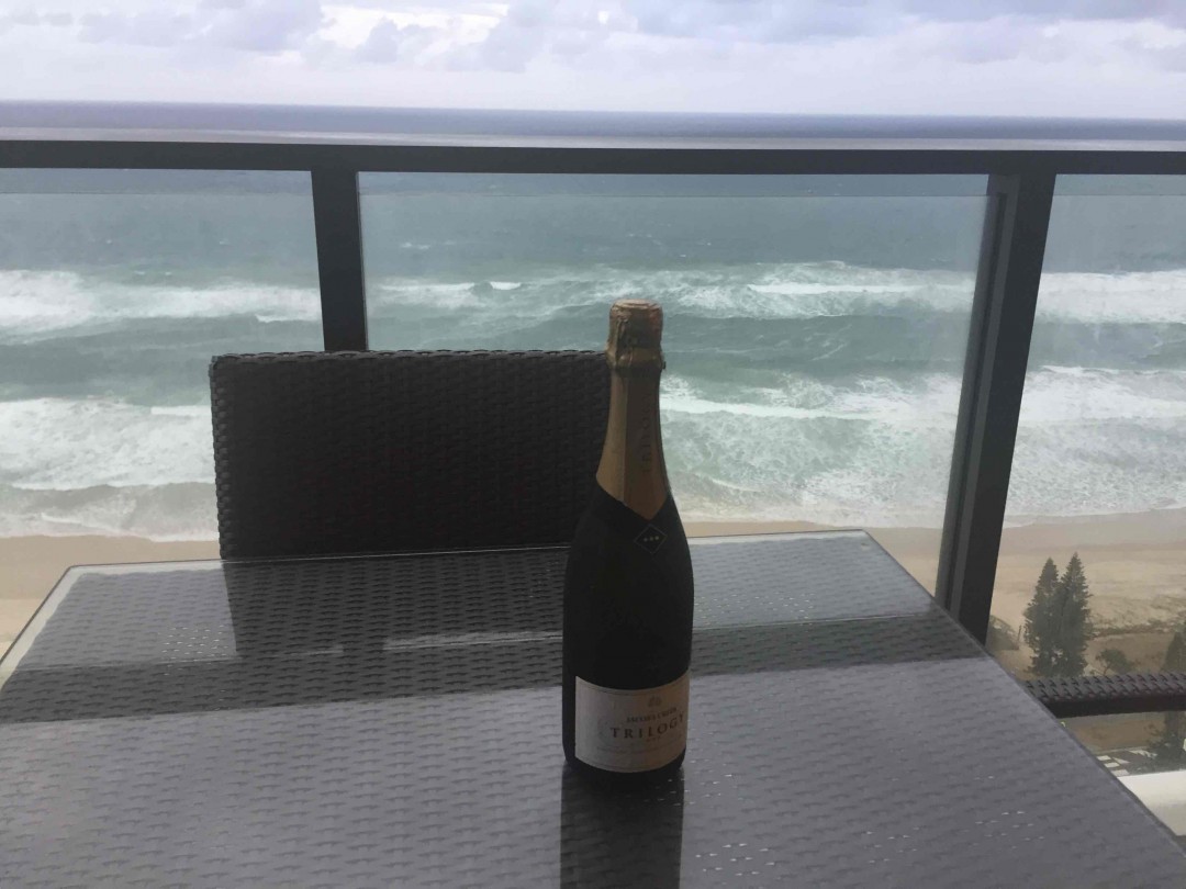 我觉得吧，还是随便喝喝就好<img src='https://sdata.whiskyworm.com/xcxpics/emoji_14.png' class='emoji' />