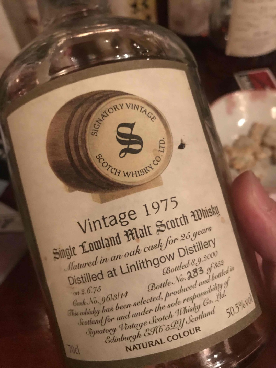 把青春献给小酒杯