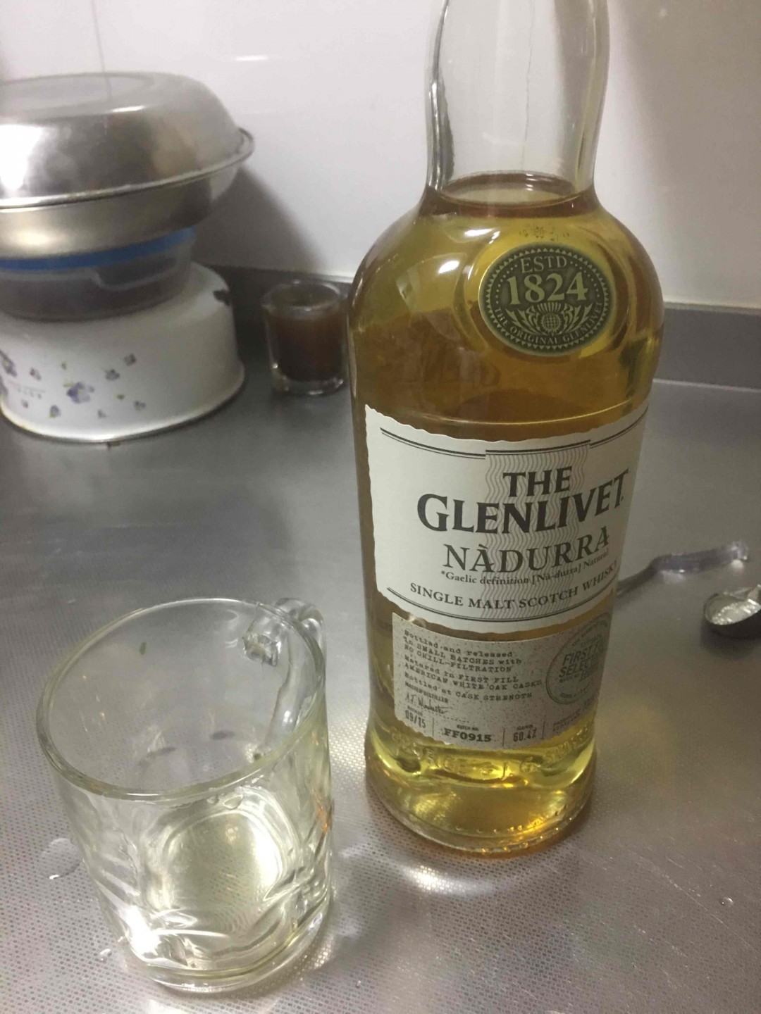 正如之前各位酒友所说，净饮，加冰，水割都很好喝。个人觉得净饮实在很惊艳