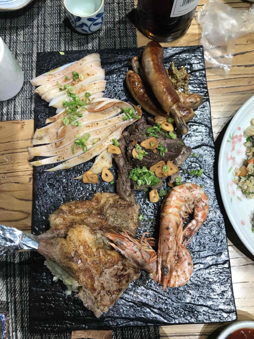 四人帮年前小聚<img src='https://sdata.whiskyworm.com/xcxpics/emoji_45.png' class='emoji' />