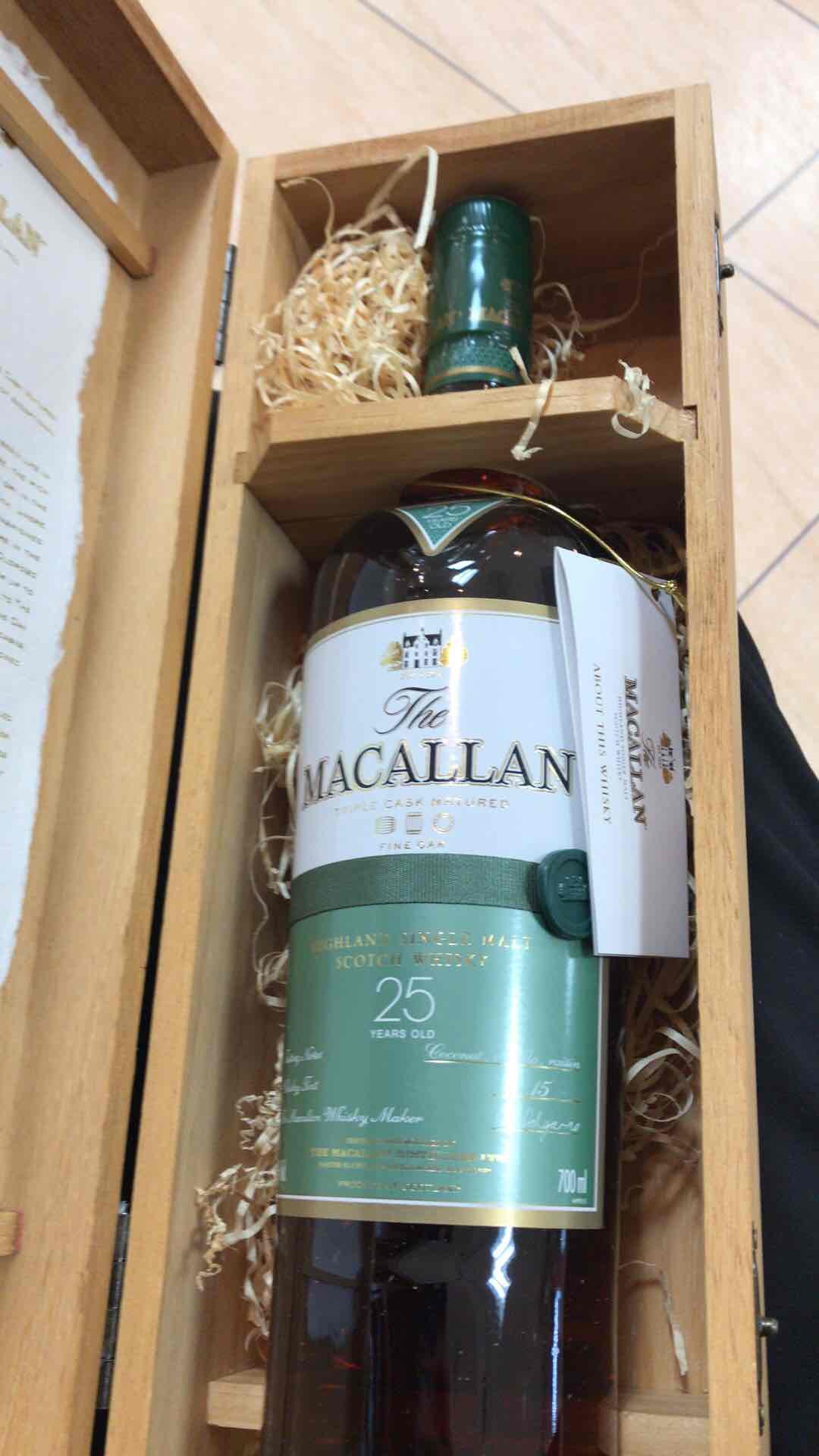 这款酒国内什么价格？请高手赐教。