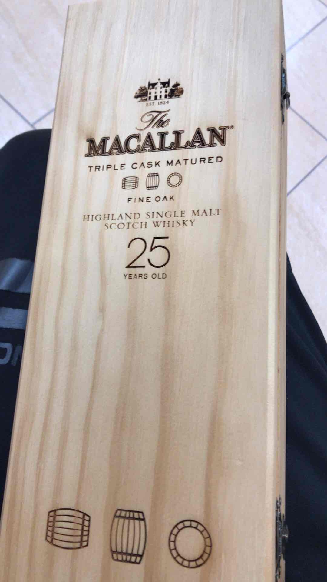 这款酒国内什么价格？请高手赐教。