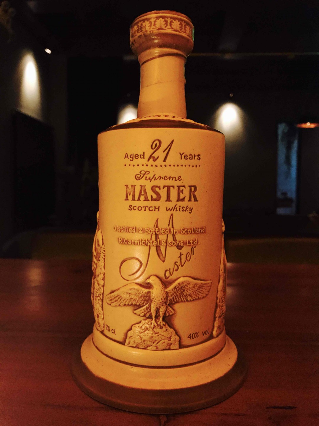 今天从朋友那里入手了一瓶，<img src='https://sdata.whiskyworm.com/xcxpics/emoji_13.png' class='emoji' />不知道口感怎么样<img src='https://sdata.whiskyworm.com/xcxpics/emoji_3.png' class='emoji' />