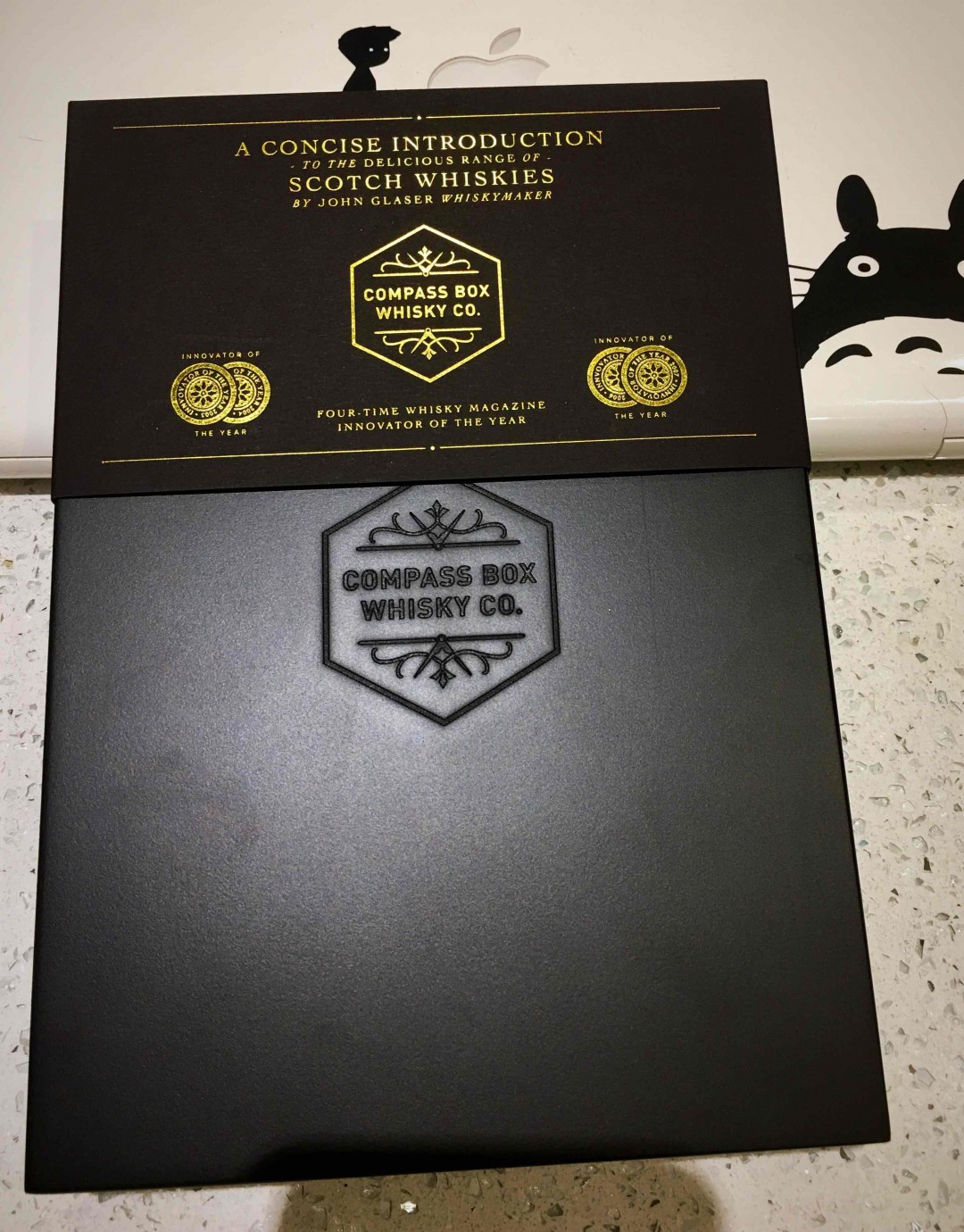 Compass Box Oak Cross