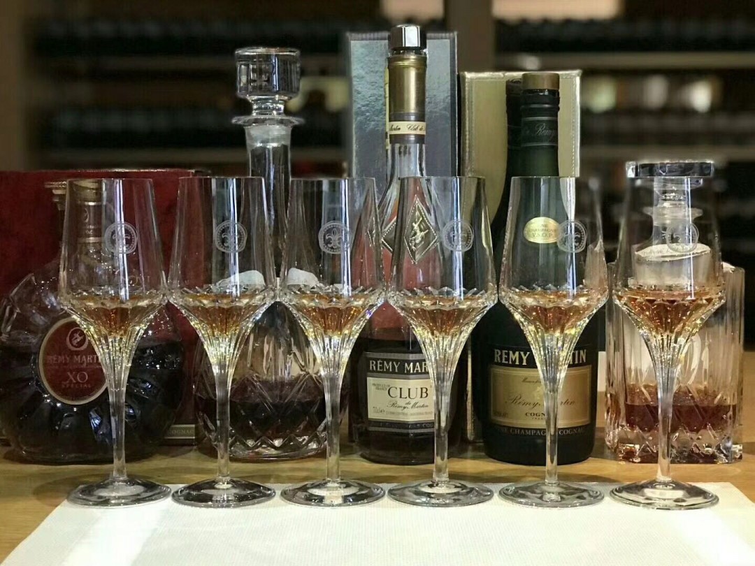 人头马一开，好事自然来。祝大家新年快乐🎉🎉🎉🎆🎆