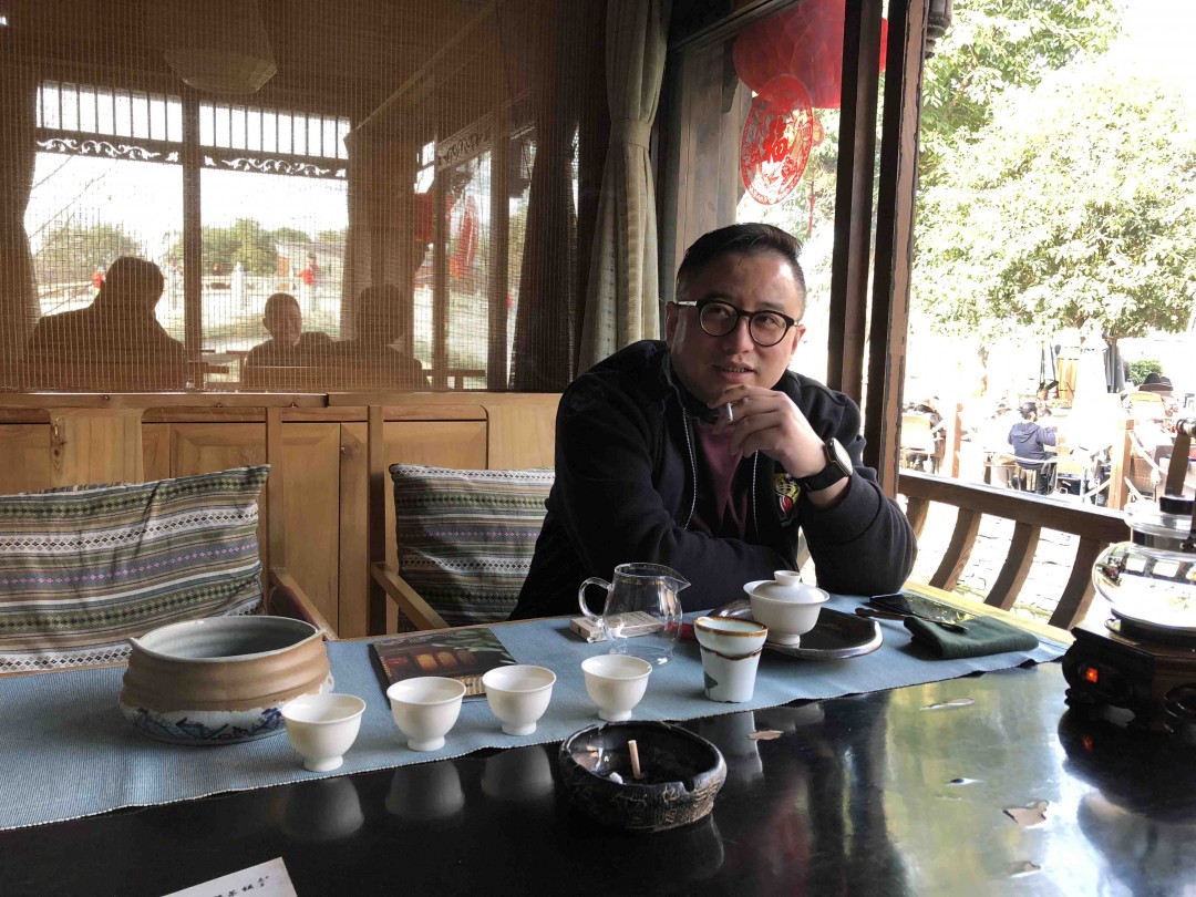 老友相聚喝喝茶