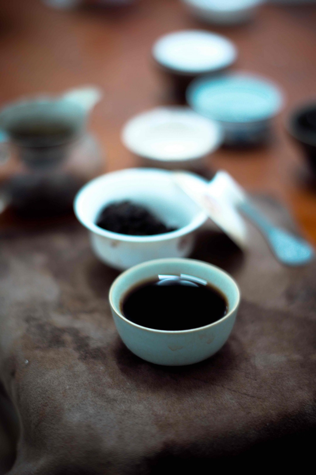 其实，酒跟茶很相像