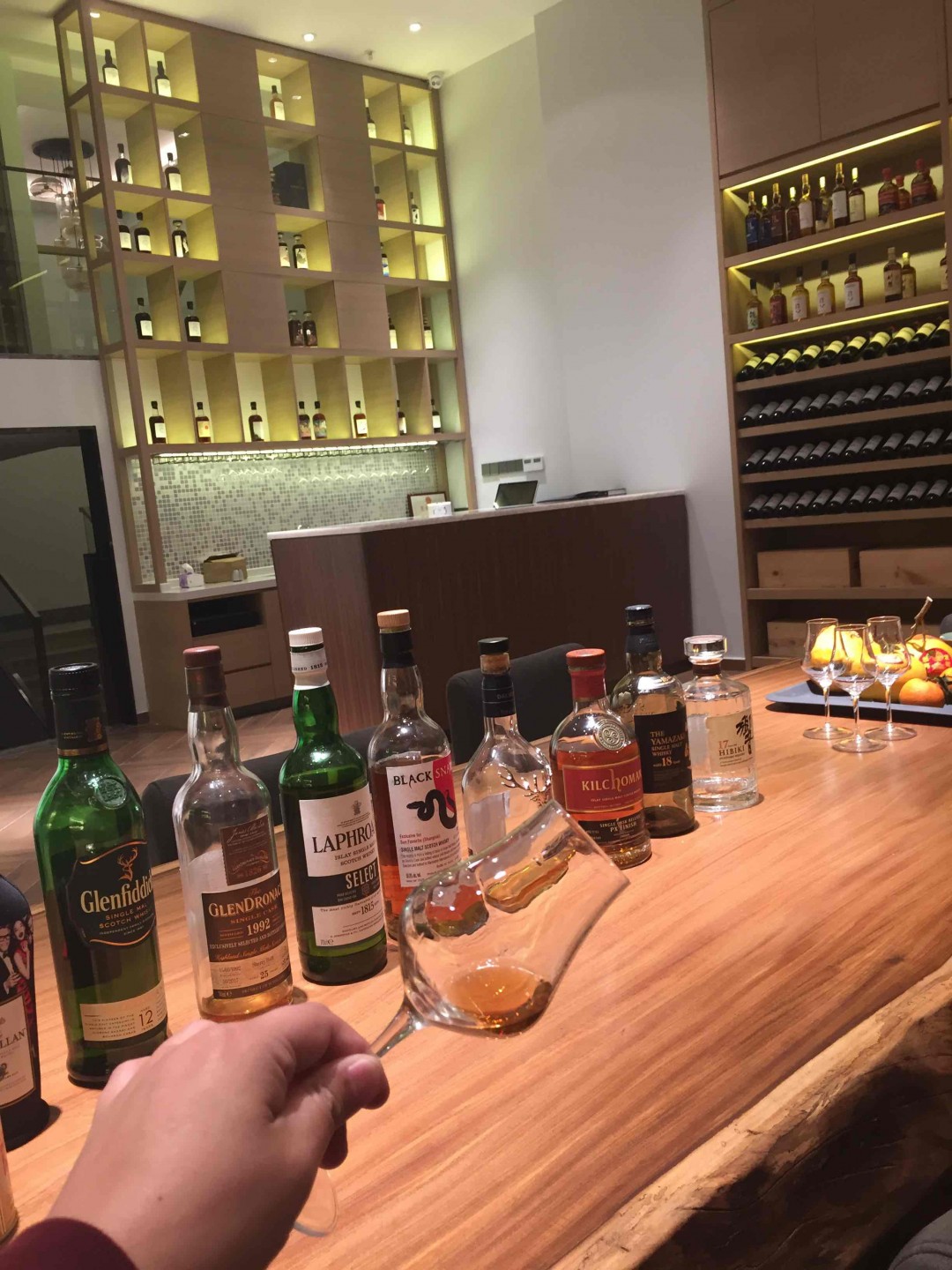 能喝的理由全部都用掉了，只能敬一下明天了