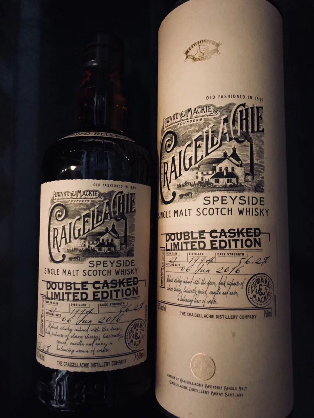 31年2017世界单一麦芽威士忌第一☝️️ 当你有了31年你又开始疯抢全球限量的33年 1800瓶💪，33年到手你又开始满世界的找21年全球限量456瓶 所以说懂得它的价值的人都赚到了👍