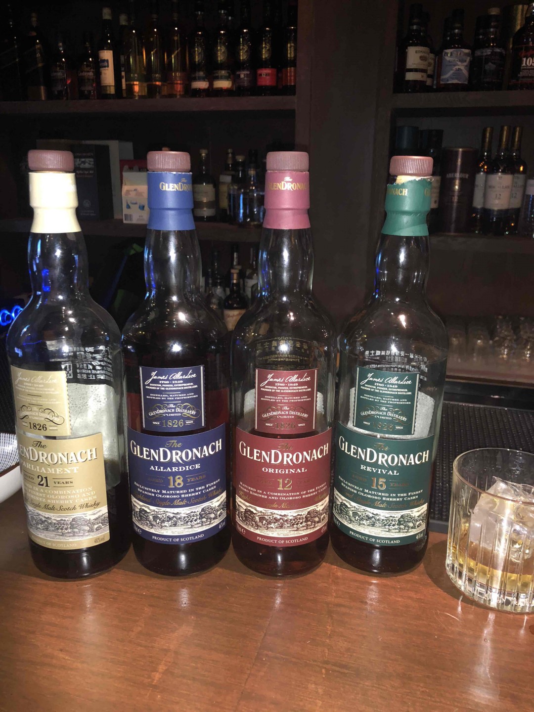 最最爱15<img src='https://sdata.whiskyworm.com/xcxpics/emoji_3.png' class='emoji' />