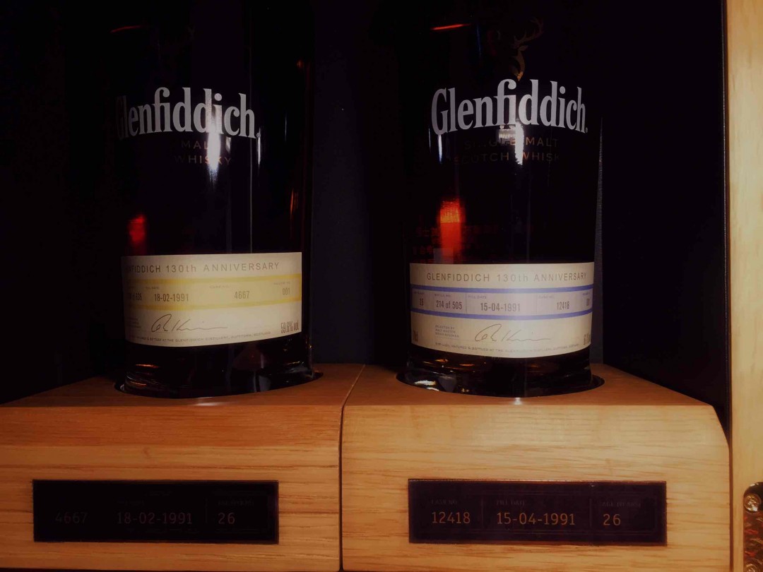 拆箱，就像孩子拆礼物盒子🎁