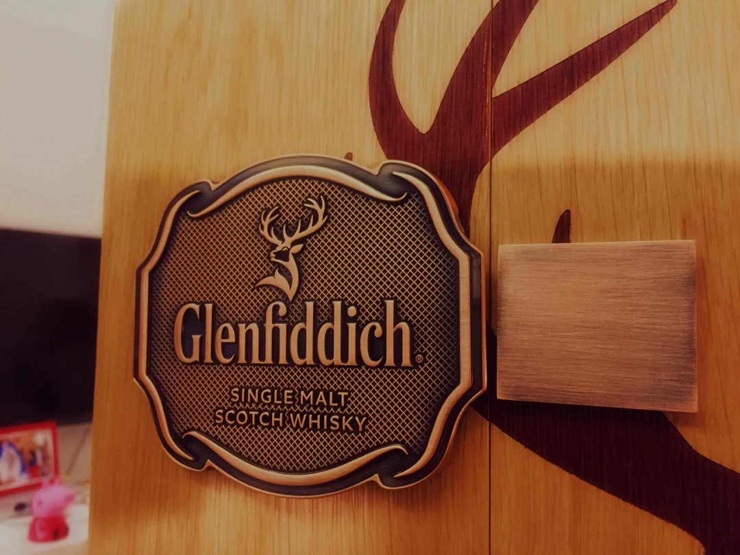 拆箱，就像孩子拆礼物盒子🎁